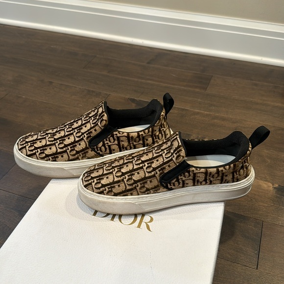 Dior Solar Slip-On Sneaker Bronze Dior Oblique Embroidered Velvet - Shoes - Picture 2 of 8